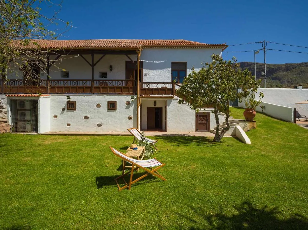 Casa Rural La Montaneta Santa Lucía